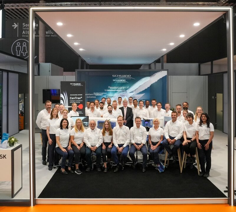 SCHWIND group picture at ESCRS 2024 in Barcelona | © SCHWIND eye-tech-solutions GmbH