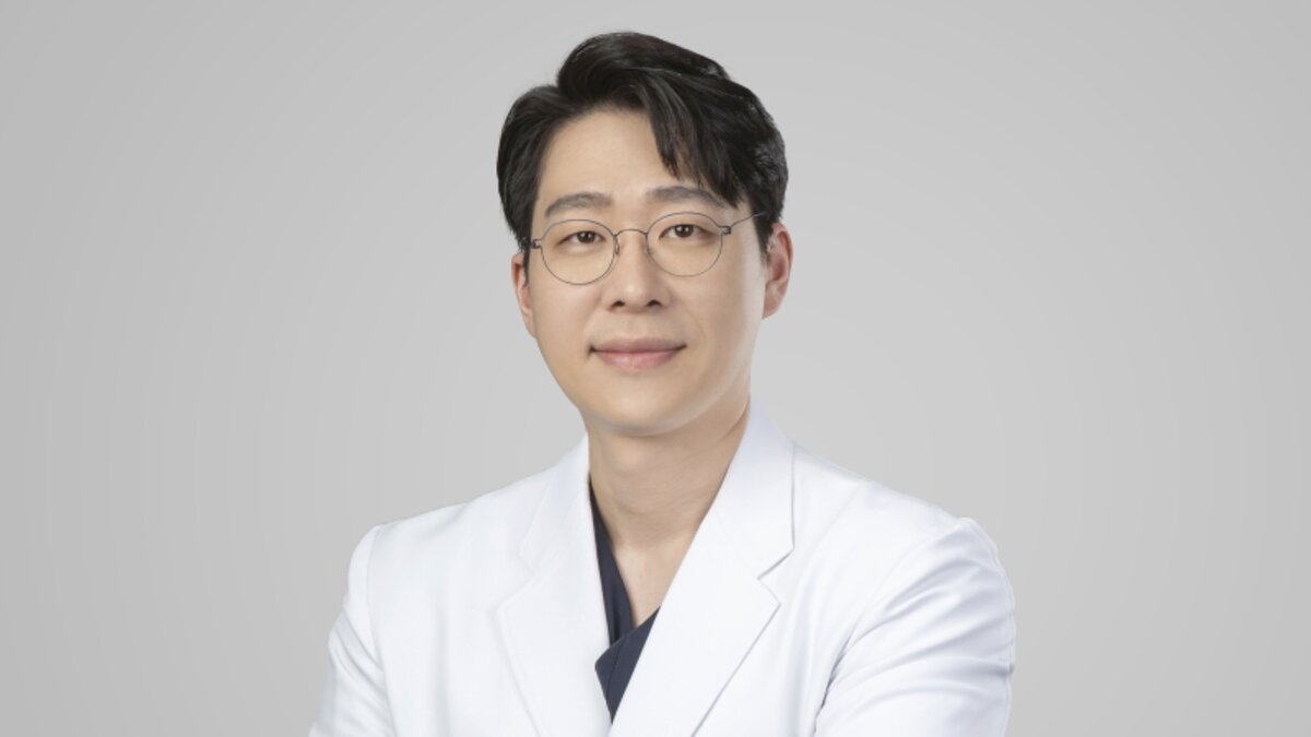 SCHWIND user Sangyoon Hyun, MD, South Korea